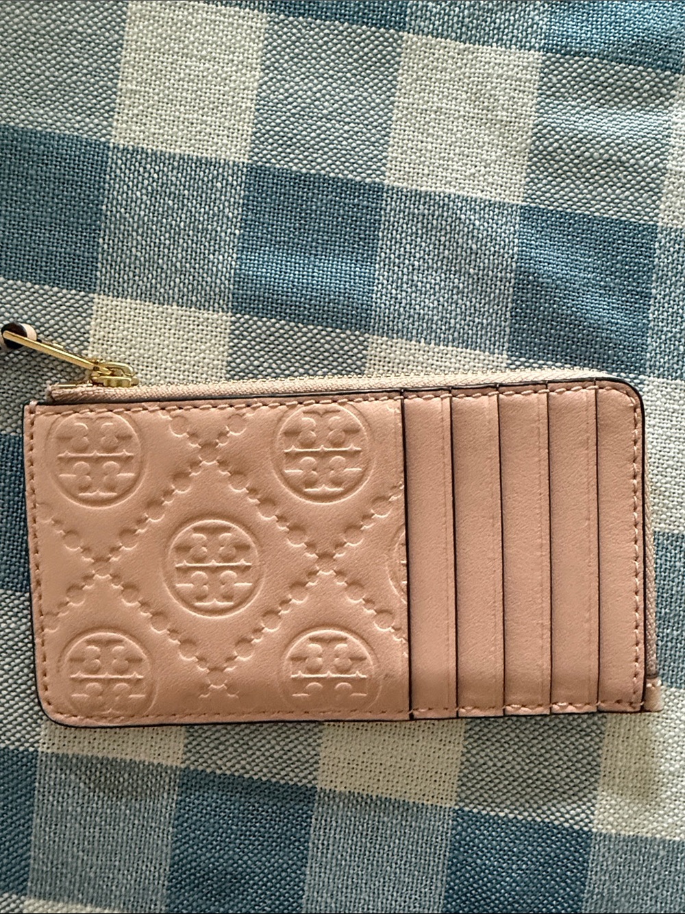 Tory Burch Quilted Logo Zip Card Wallet in Blush Pink.  Good condition.